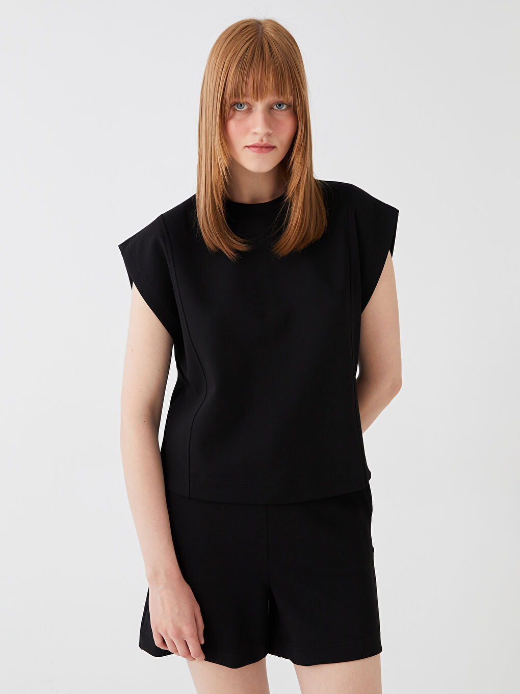 Haut Court Oversize à Manches Courtes Uni pour Femmes Col Rond-1