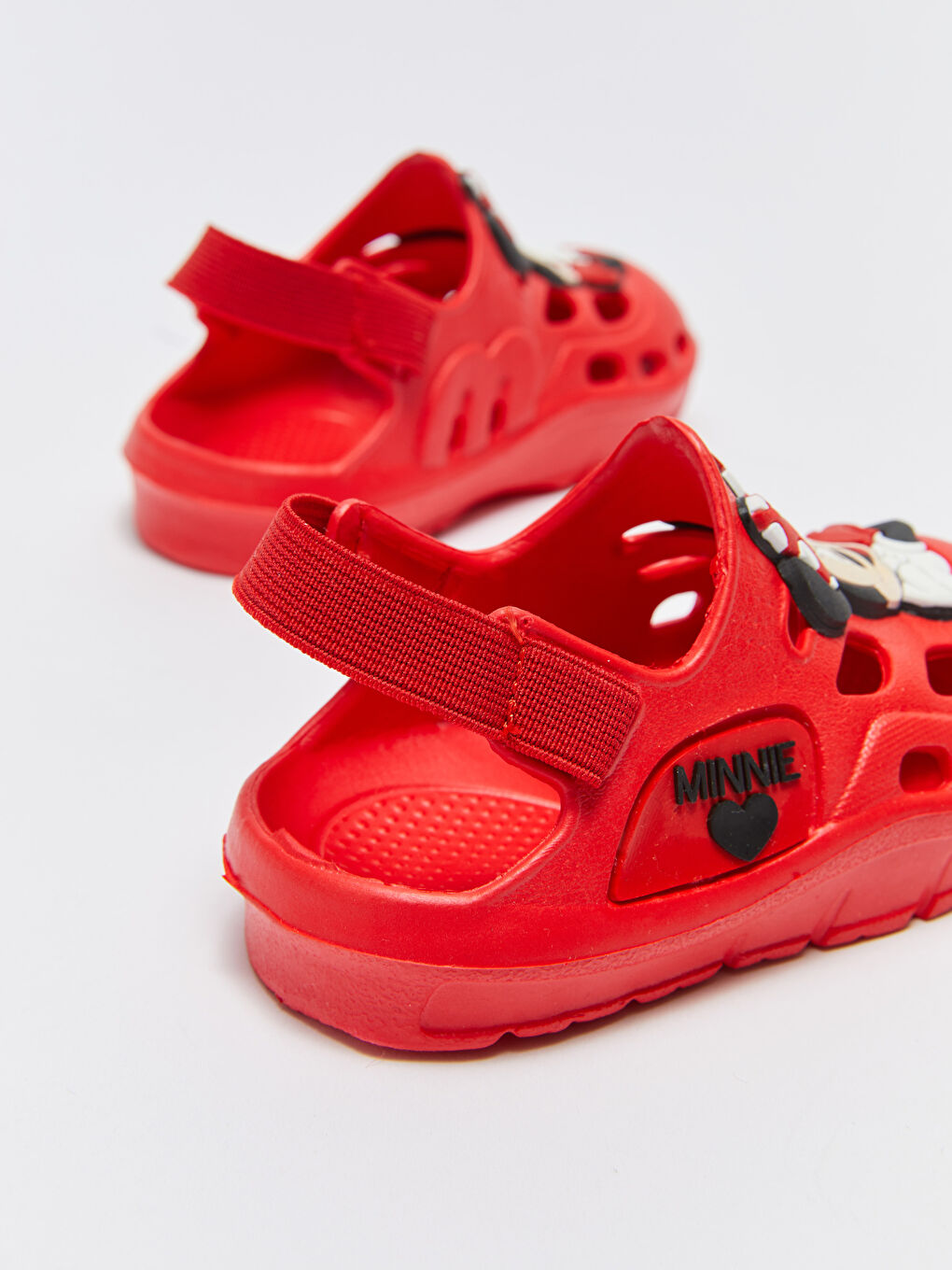 Kırmızı Minnie Mouse Patch Detaylı Kız Bebek Plaj Sandaleti-4