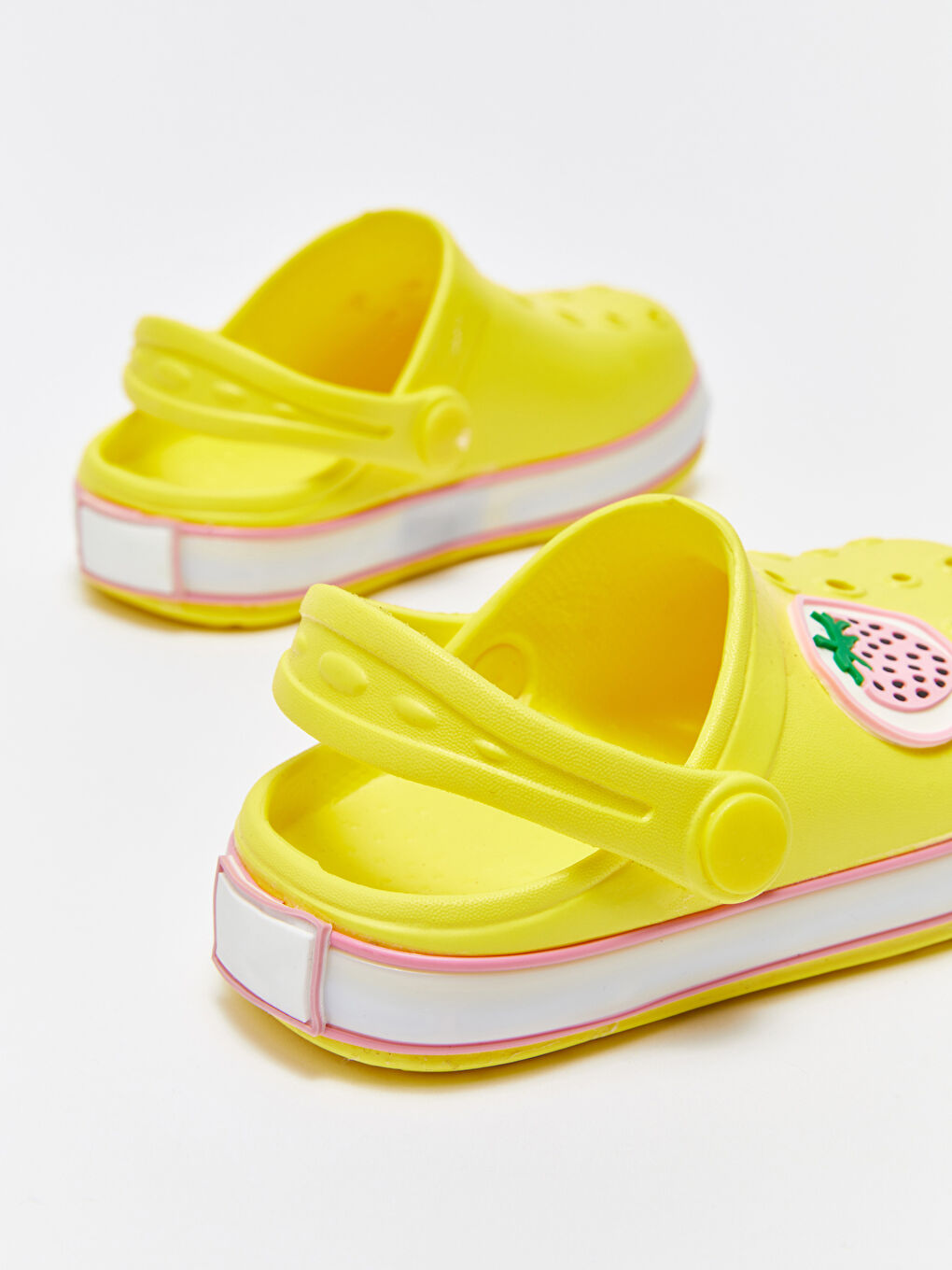 Sarı Tabanı Işıklı Kız Bebek Sandalet-5