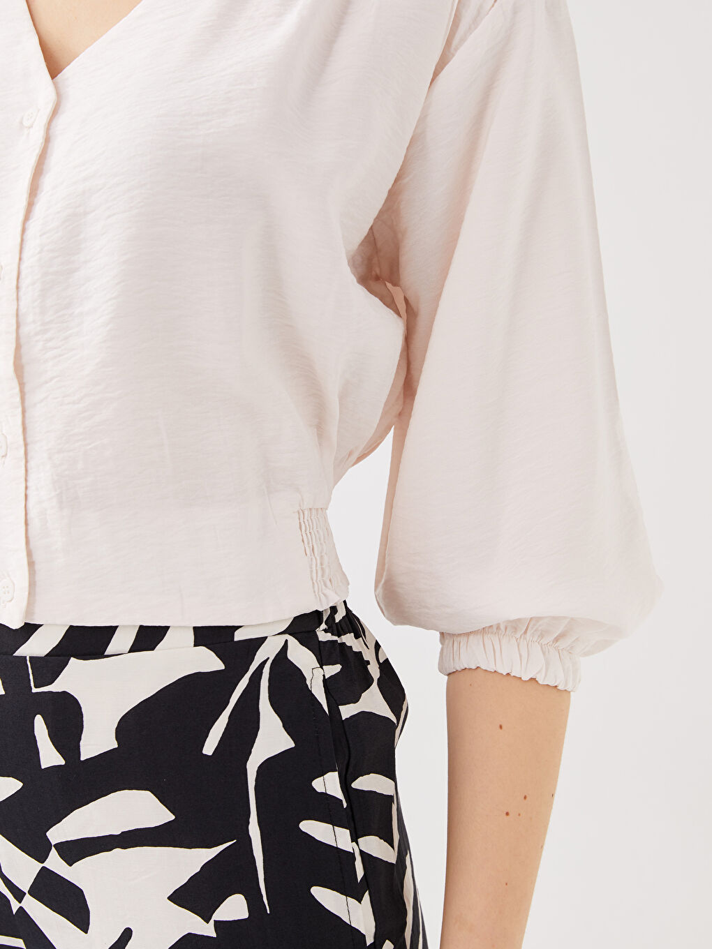 Women's V-Neck Straight Long Sleeve Blouse-3