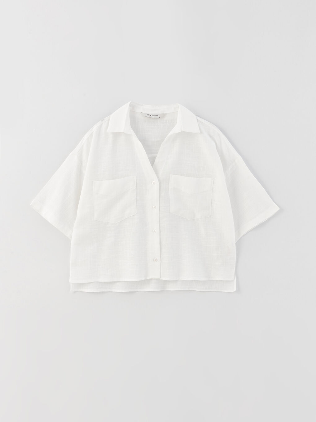 Beyaz Kendinden Desenli Kısa Kollu Crop Kadın Gömlek-5