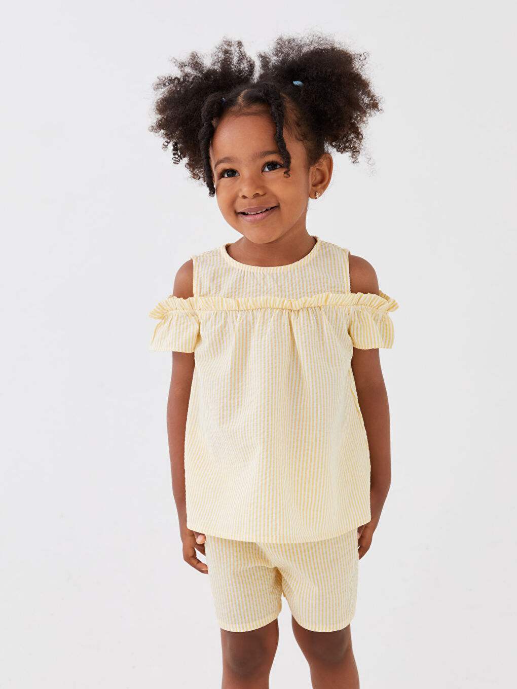 Sarı Bisiklet Yaka Kız Bebek Bluz ve Şort 2'li Takım-2