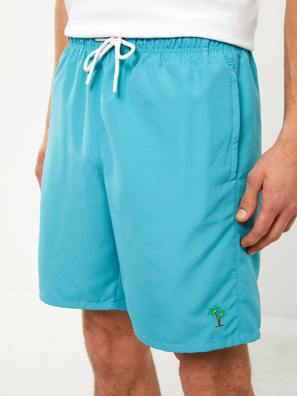 Turkuaz Diz Hizası Boy Basic Erkek Deniz Şortu-2