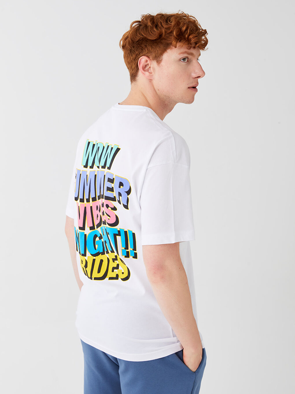 Beyaz Bisiklet Yaka Kısa Kollu Baskılı Penye Erkek Tişört-2