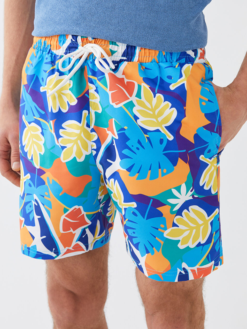 Turuncu Kısa Boy Desenli Erkek Deniz Şortu-3