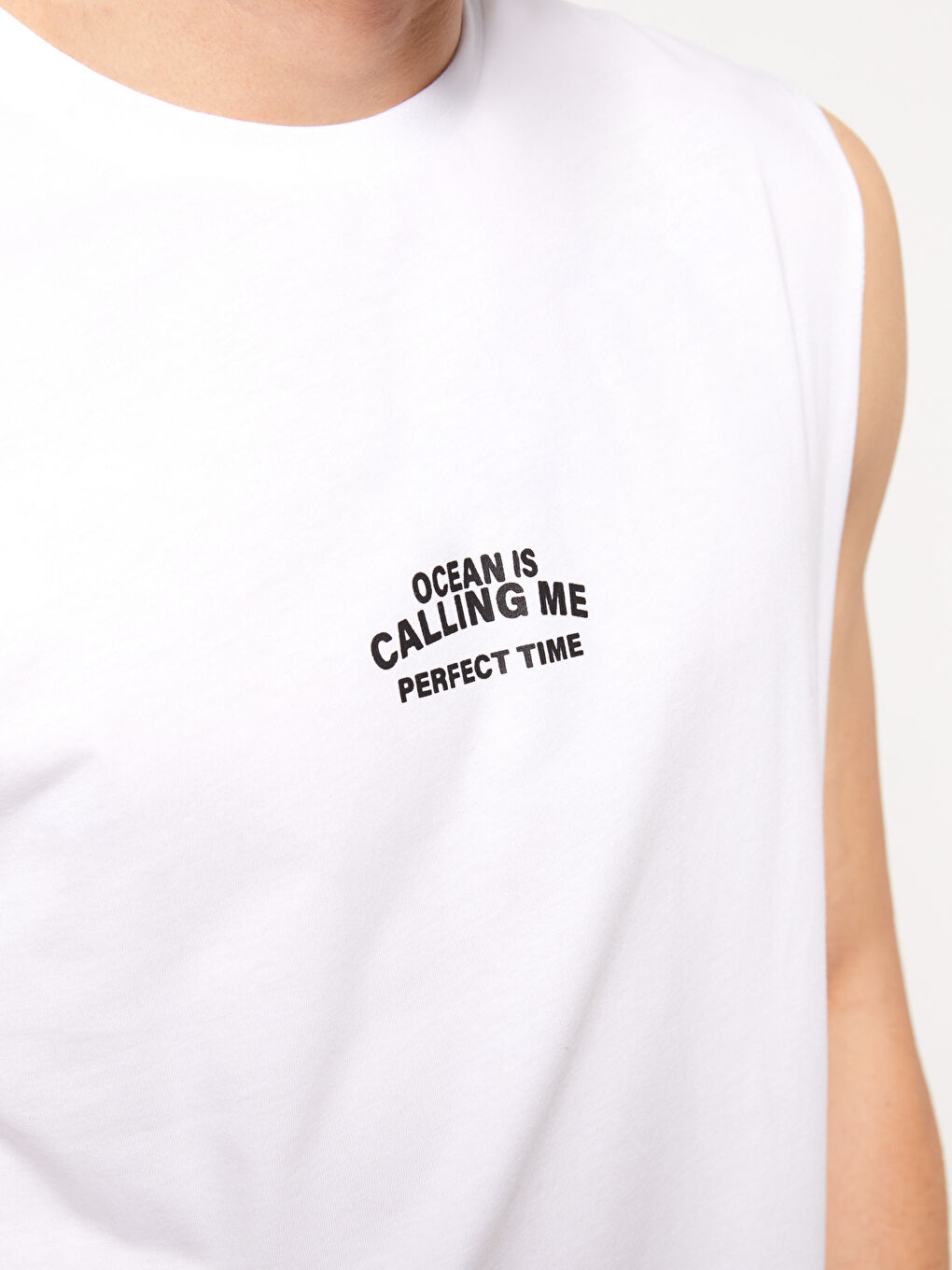 Beyaz Bisiklet Yaka Baskılı Penye Erkek Kolsuz Tişört-3