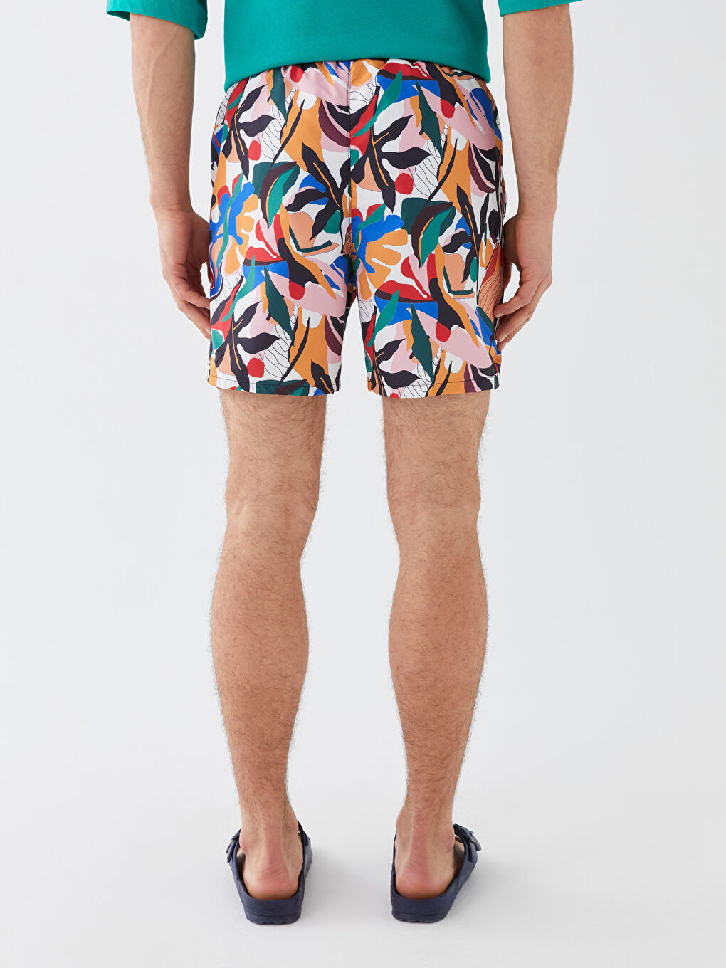 Beyaz Kısa Boy Desenli Erkek Deniz Şortu-6