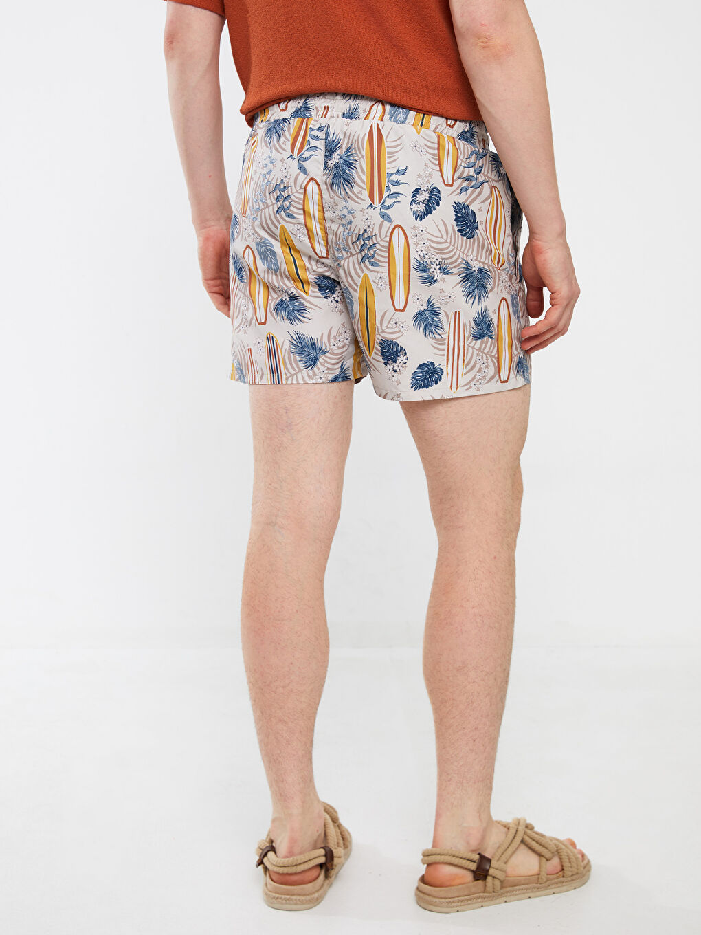 Bej Kısa Boy Desenli Erkek Deniz Şortu-5