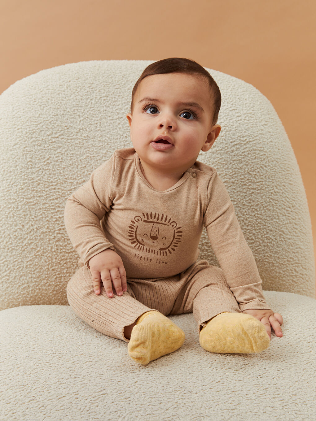 Kahverengi Bisiklet Yaka Kısa Kollu Baskılı Erkek Bebek Çıtçıtlı Body ve Pantolon 2'li Takım-1