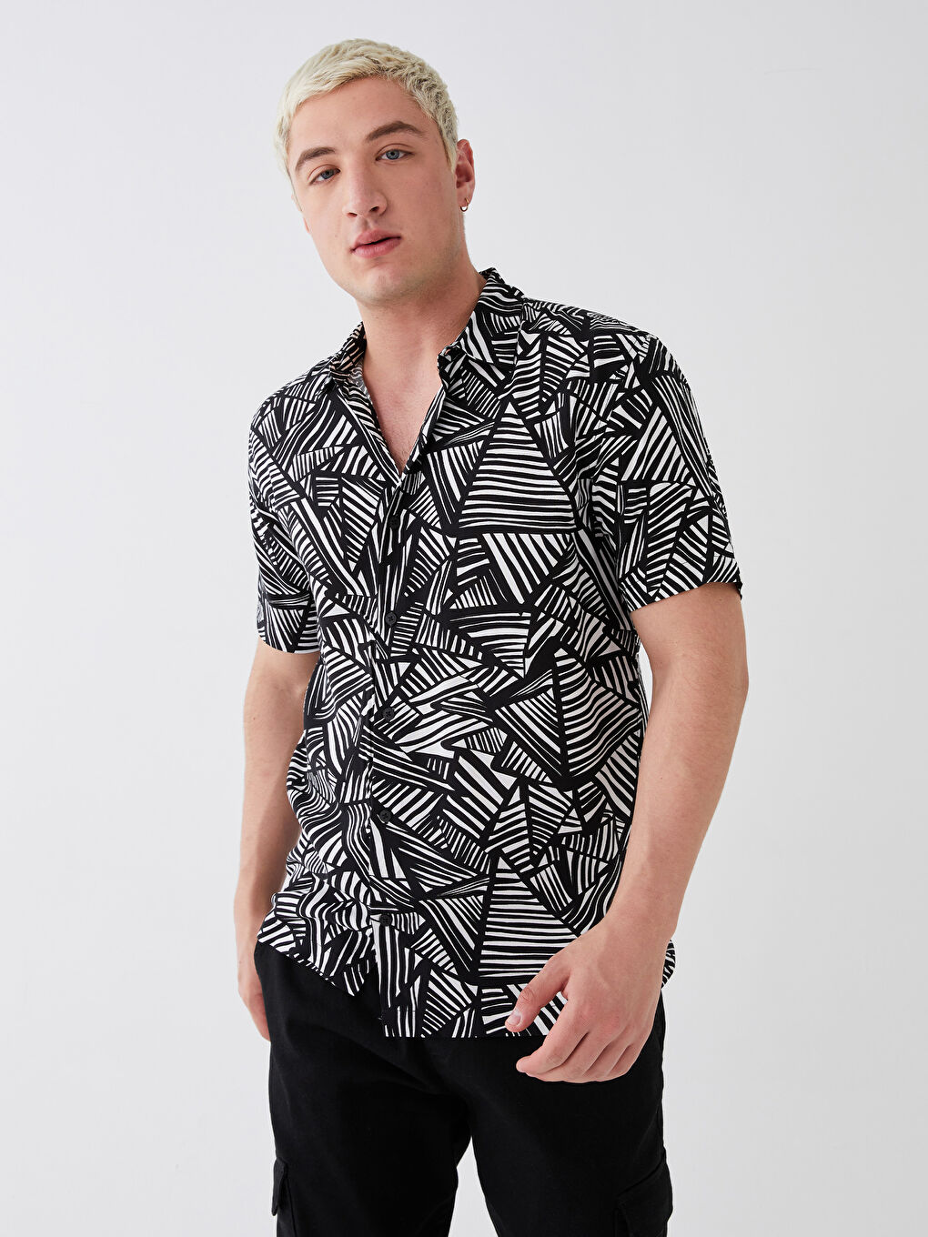 Regular Fit Short Sleeve Patterned Men's Shirt-1
