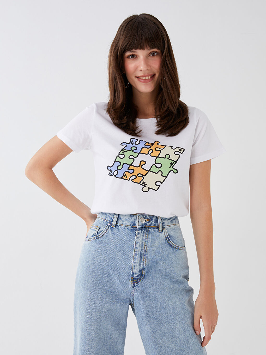 Beyaz Bisiklet Yaka Baskılı Kısa Kollu Kadın Tişört Anne Kız Kombini-3