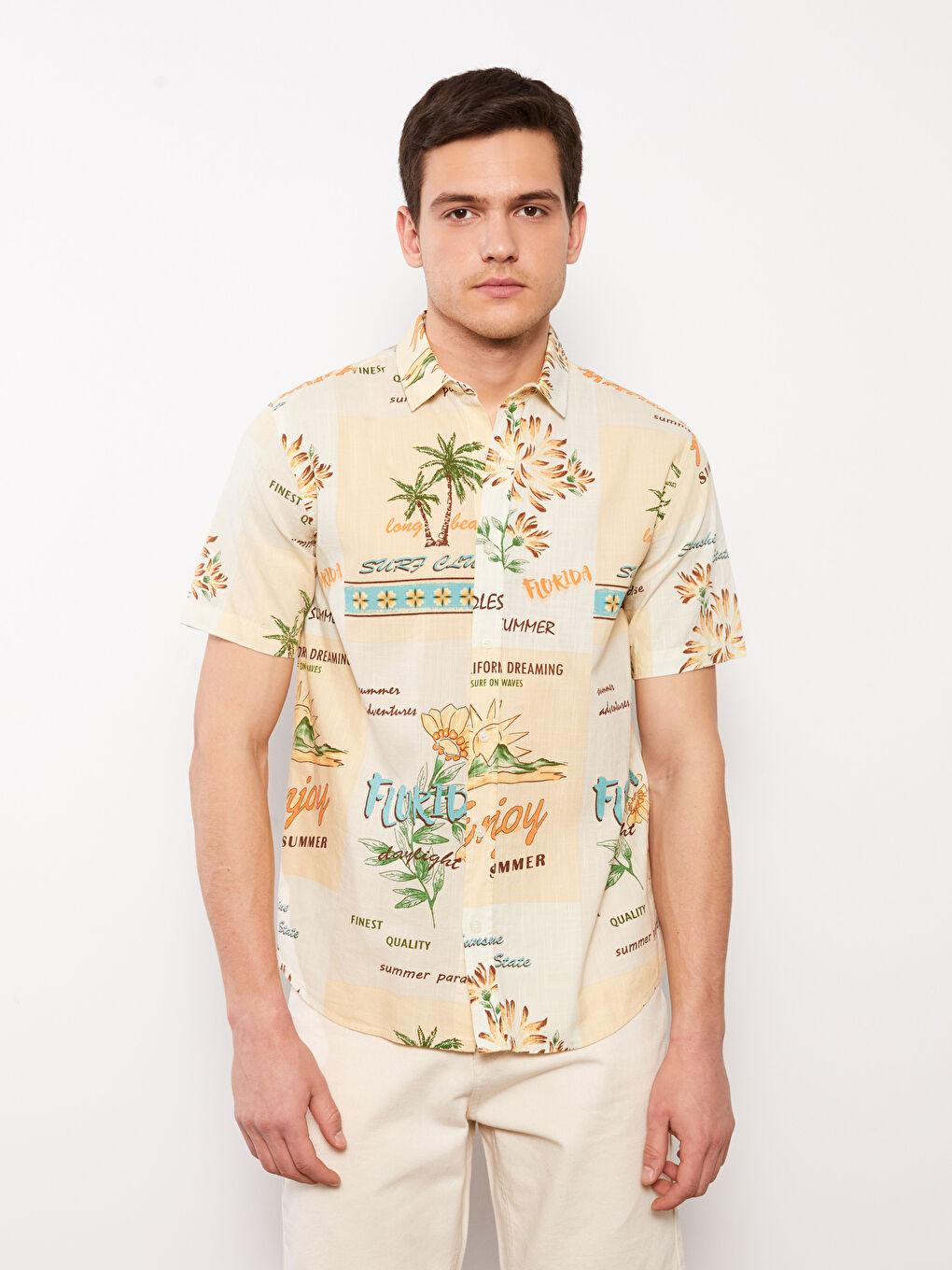 Ekru Regular Fit Kısa Kollu Desenli Viskon Erkek Gömlek-3