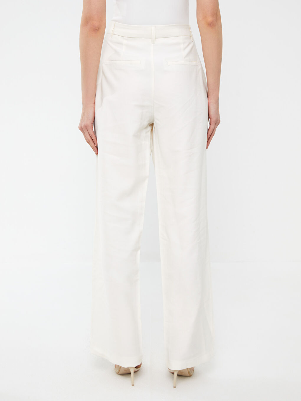 Standard Fit Plain Wide Leg Women's Trousers-3