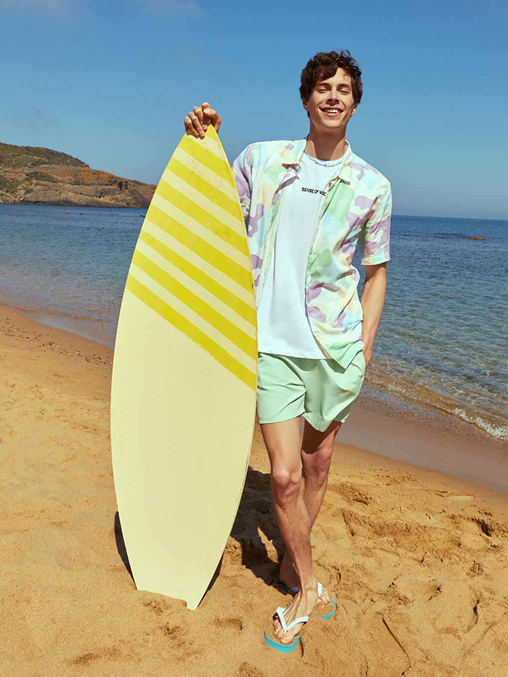 Yeşil Kısa Boy Basic Erkek Deniz Şortu-1