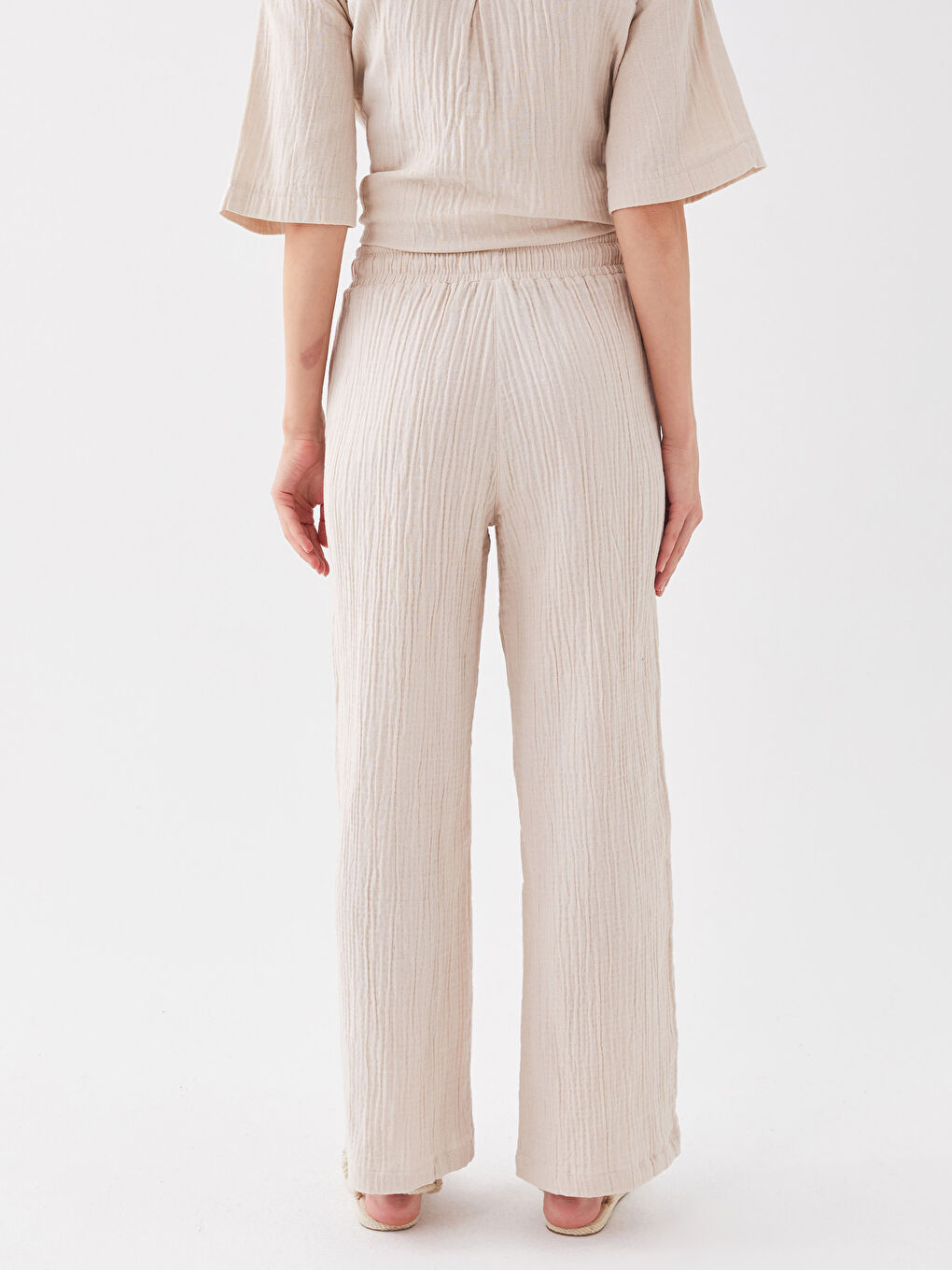 Elasticated Waist Relaxed Fit Women's Trousers-4