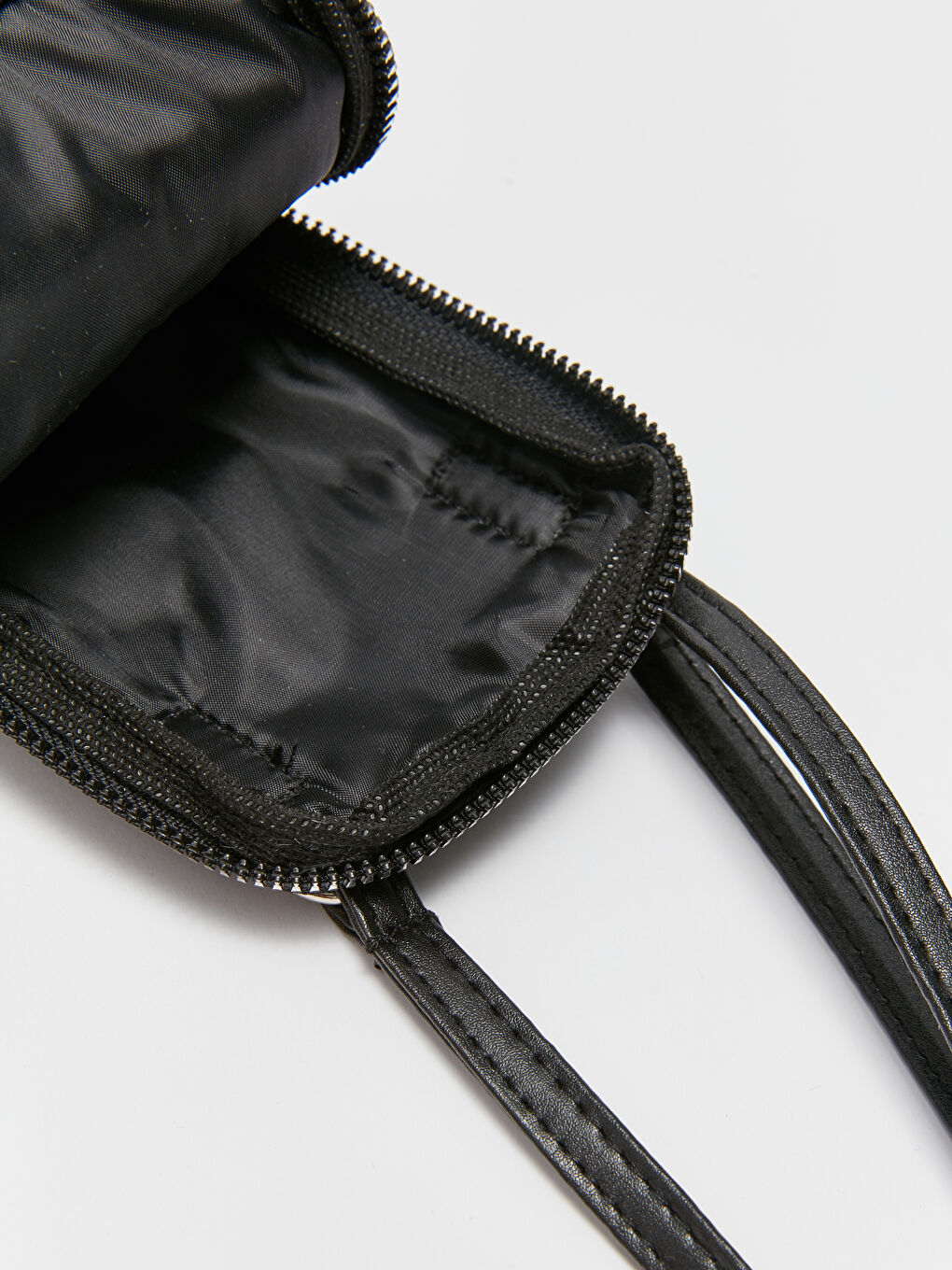 Siyah Ayarlanabilir Askılı Kadın Omuz Çantası-5