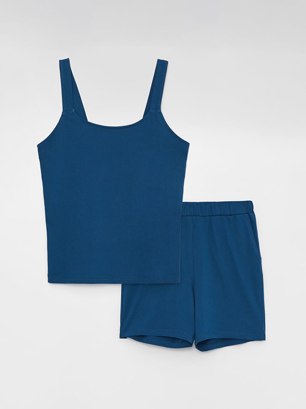 LC Waikiki Plus Size Petite U-Neck Plain Sleeveless Women's Camisole Shorts Pajama Set -S3G952Z8-JSC