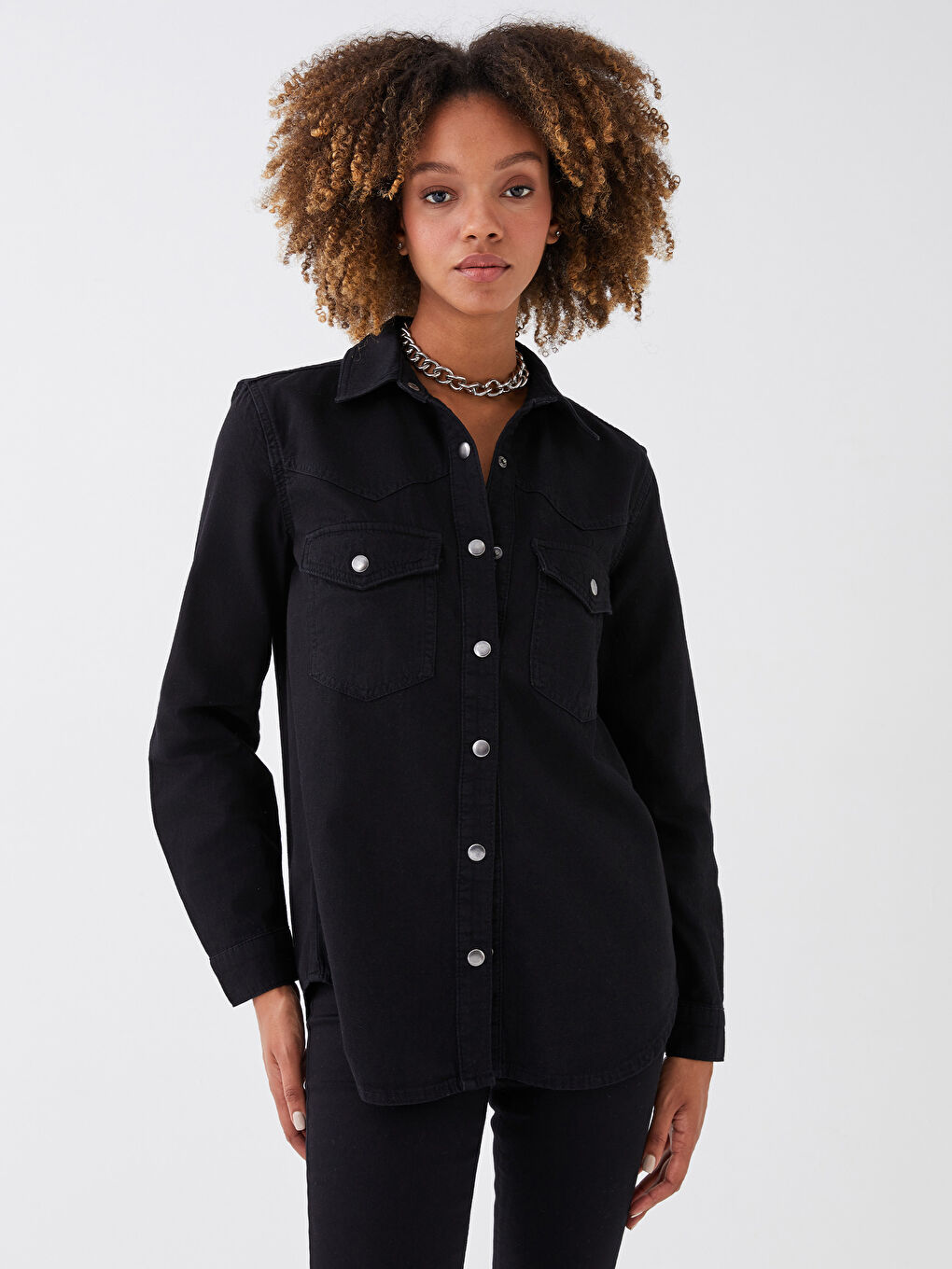 Siyah Düz Uzun Kollu Kadın Jean Gömlek-1