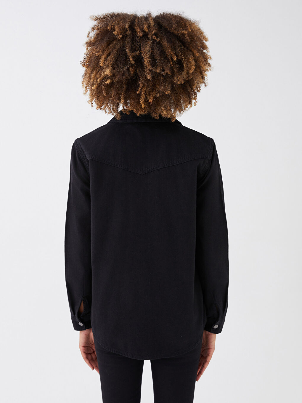 Siyah Düz Uzun Kollu Kadın Jean Gömlek-4