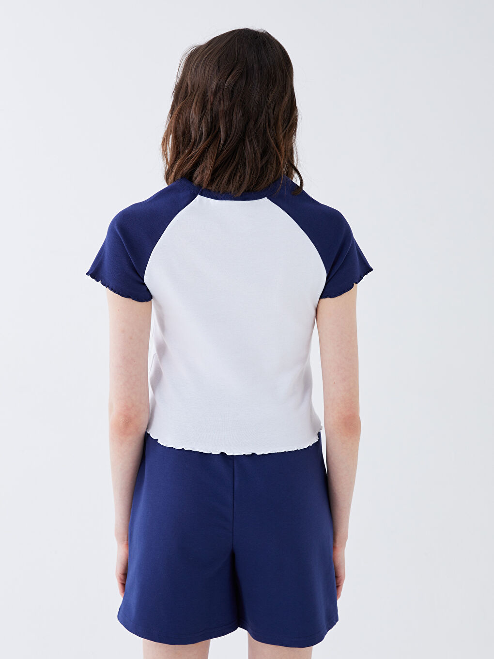 მრგვალი საყელო ნაბეჭდი მოკლე სახელო ქალებისთვის ქროფ ტოპი-4