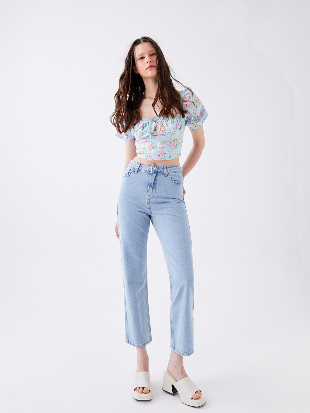 Mavi Yüksek Bel Straight Fit Kadın Jean Pantolon