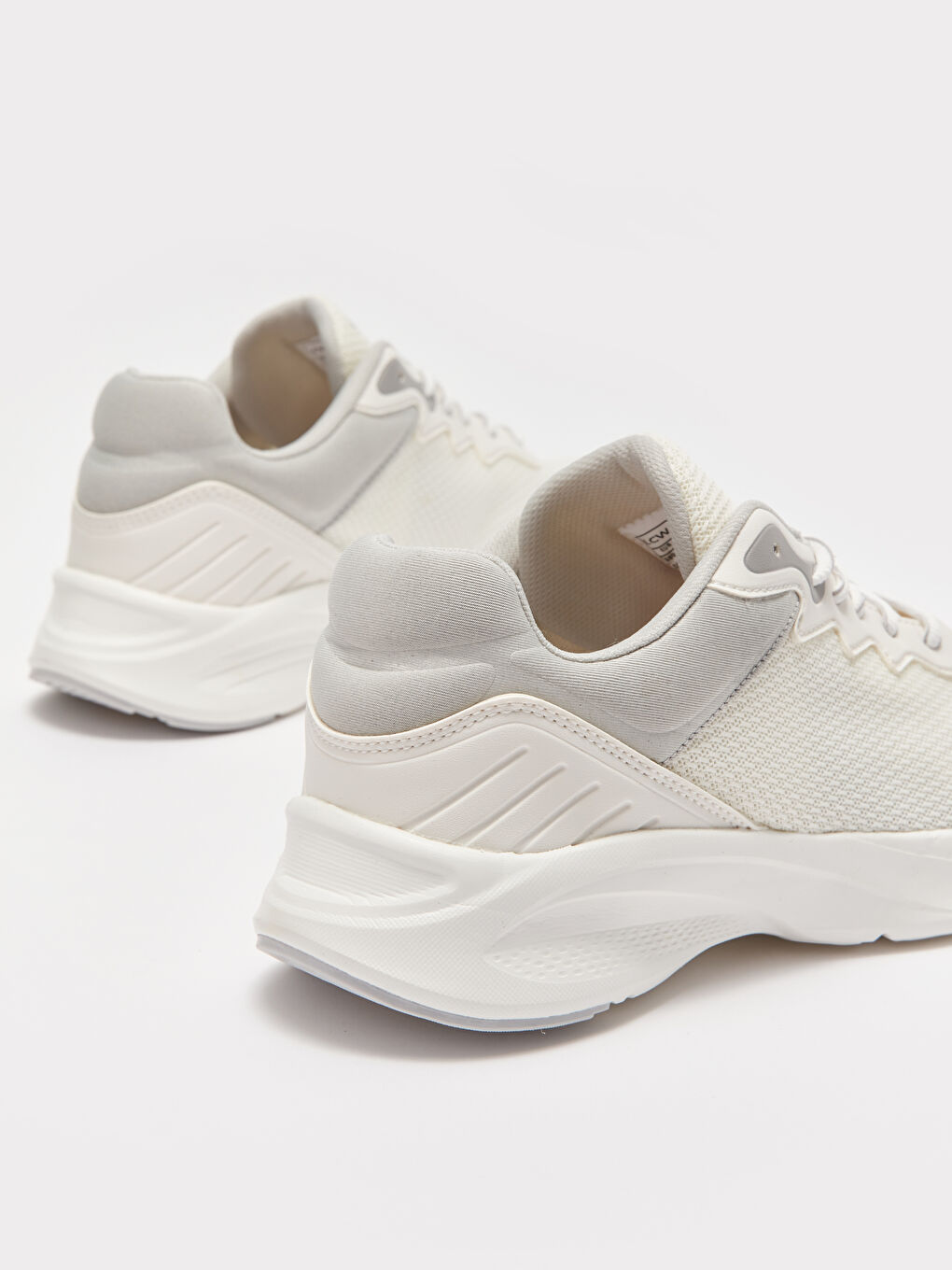 Beyaz Bağcıklı Kadın Spor Ayakkabı-4