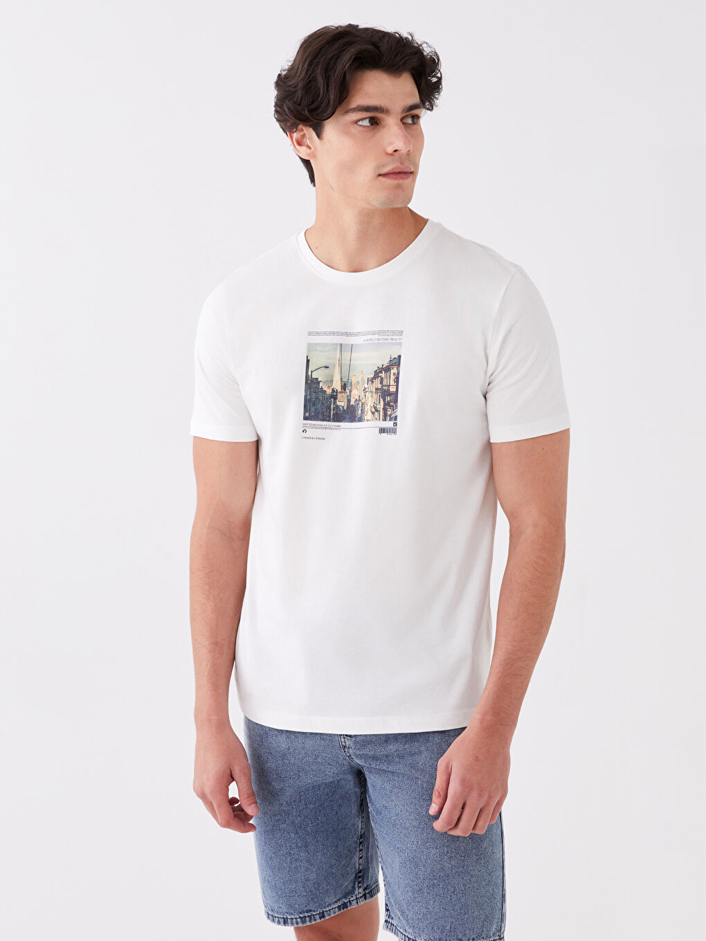 Beyaz Bisiklet Yaka Kısa Kollu Baskılı Penye Erkek Tişört-1