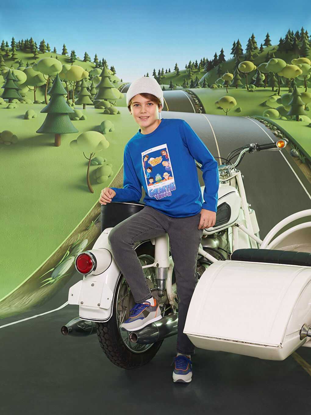 Mavi Bisiklet Yaka Galaktik Tayfa Baskılı Uzun Kollu Erkek Çocuk Tişört-2