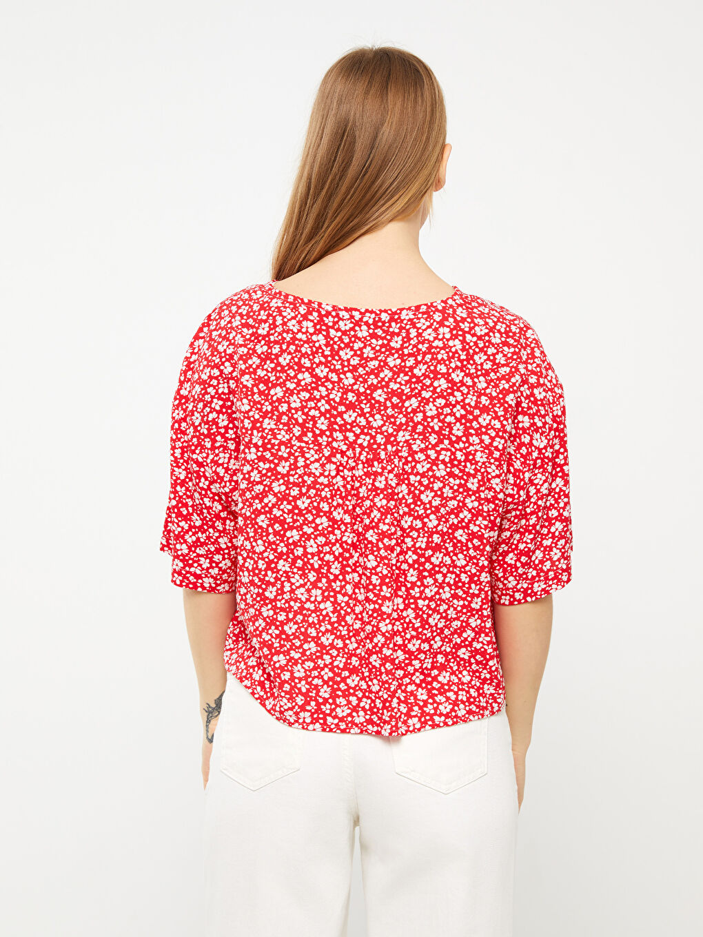 Kırmızı V Yaka Çiçekli Kısa Kollu Crop Kadın Bluz-4