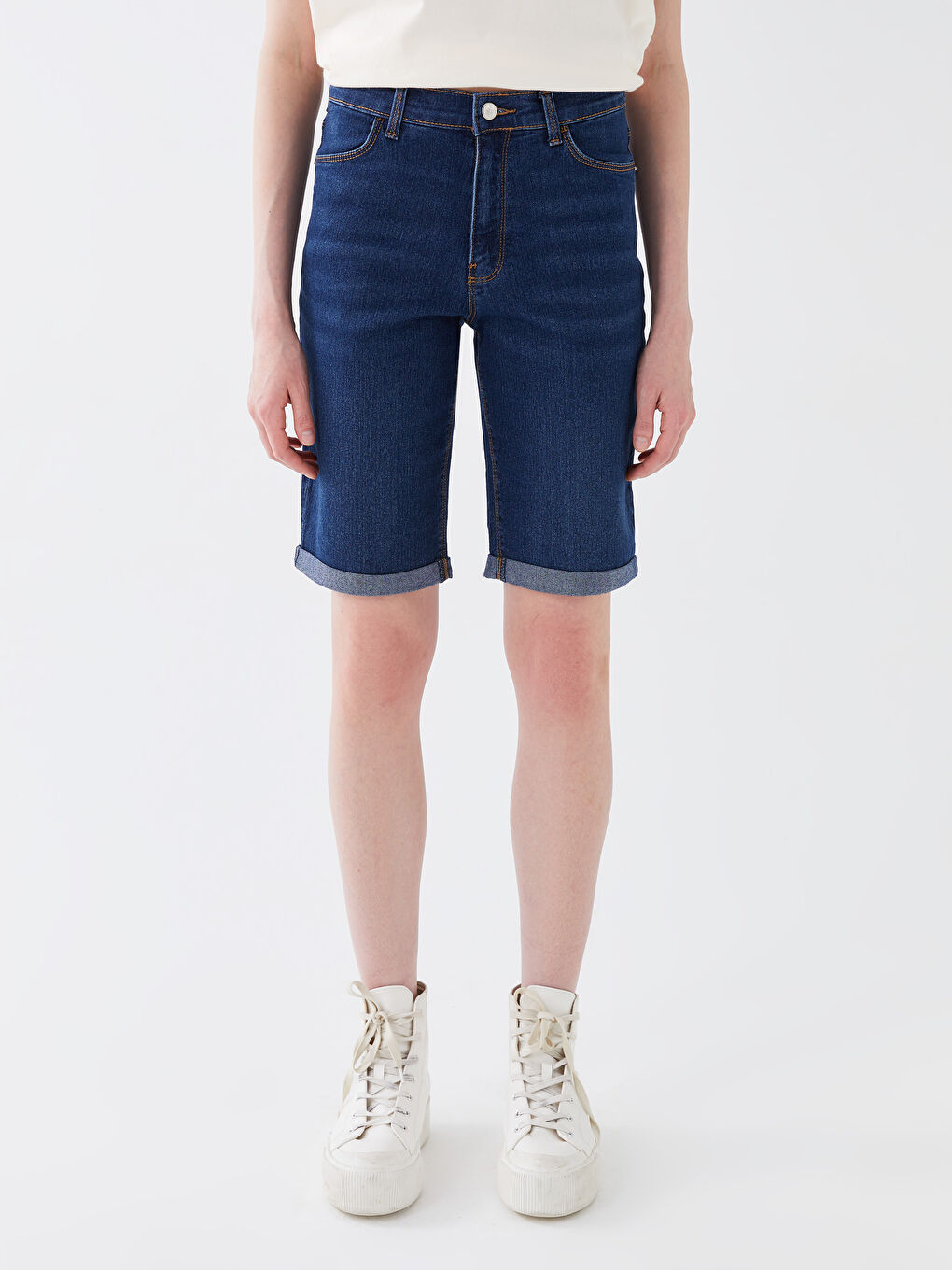 Bermuda Fit Women's Jean Shorts -S3GB99Z8-309