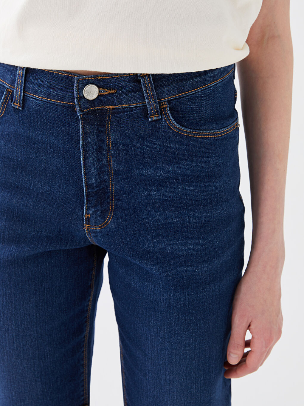 Bermuda Fit Women's Jean Shorts -S3GB99Z8-309