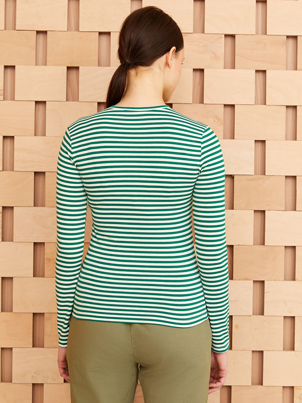 Crew Neck Striped Long Sleeve Women's T-Shirt-4