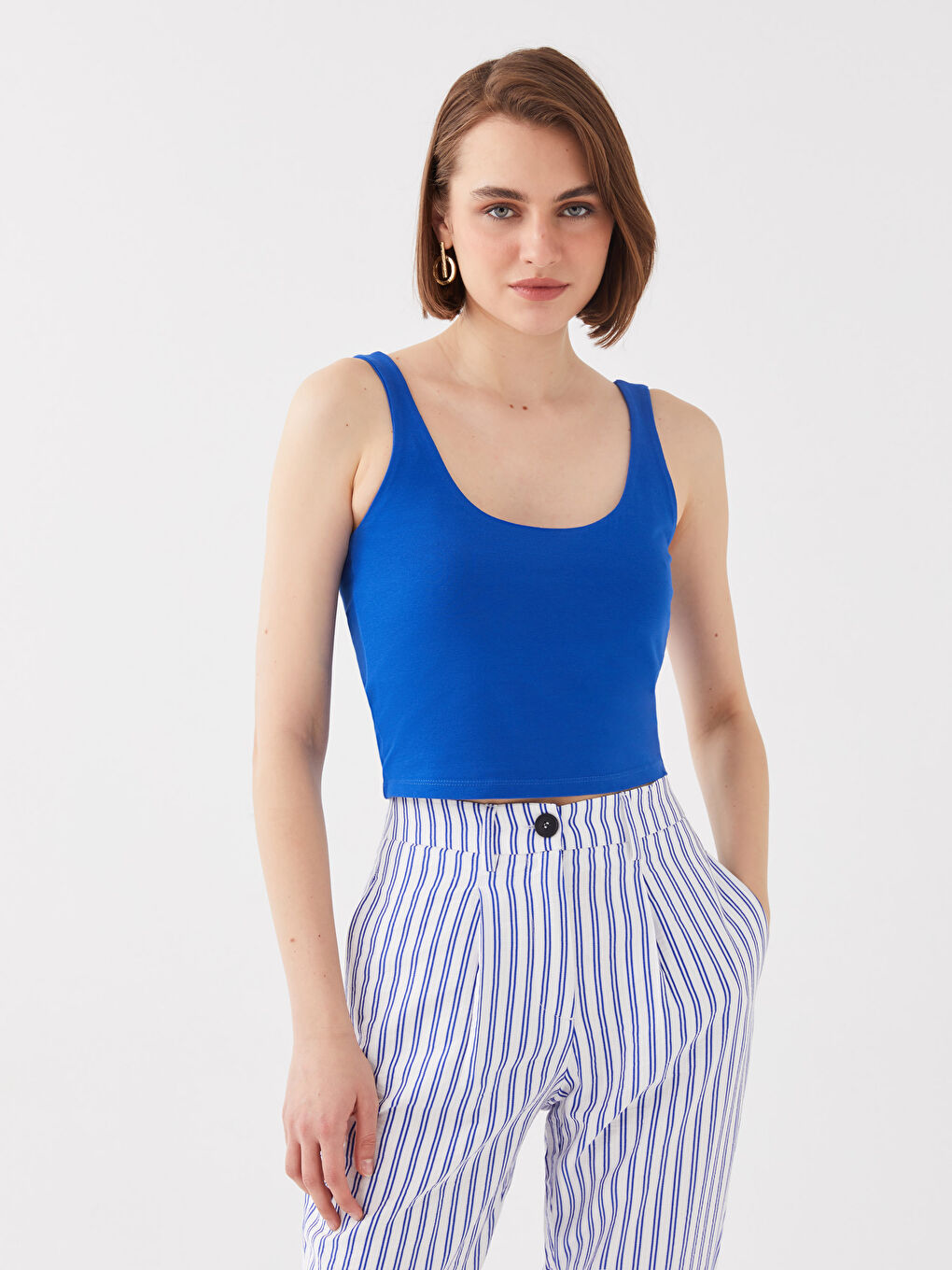 Mavi Kadın U Yaka Askılı Düz Crop