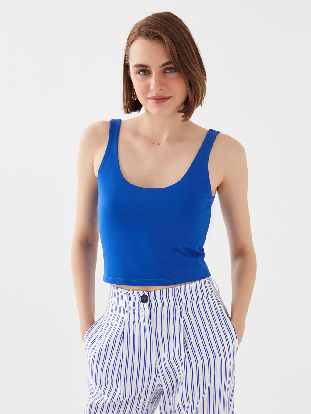 Mavi Kadın U Yaka Askılı Düz Crop-1