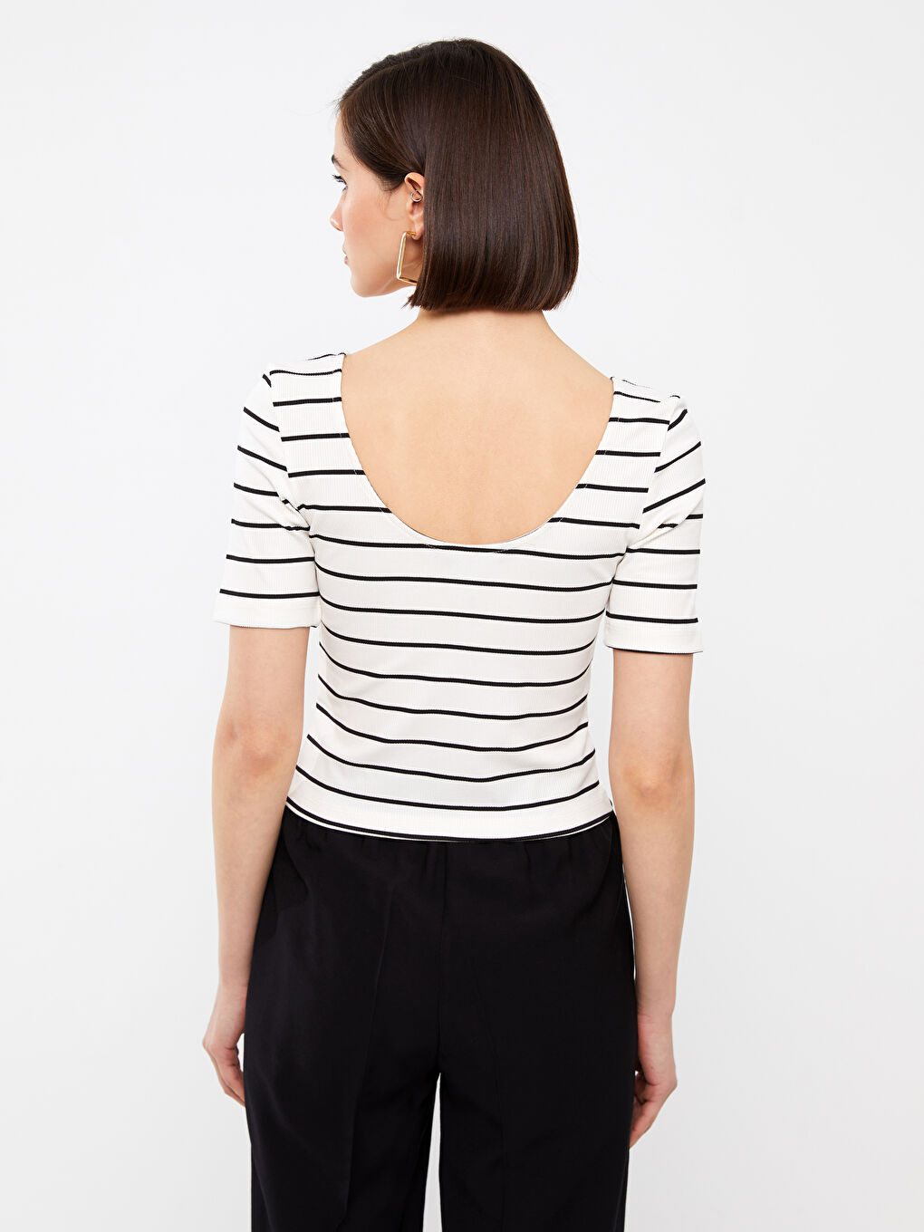 LCW Vision Women's U-Neck Striped Short Sleeve Bodysuit -S3GC28Z8-SZ5