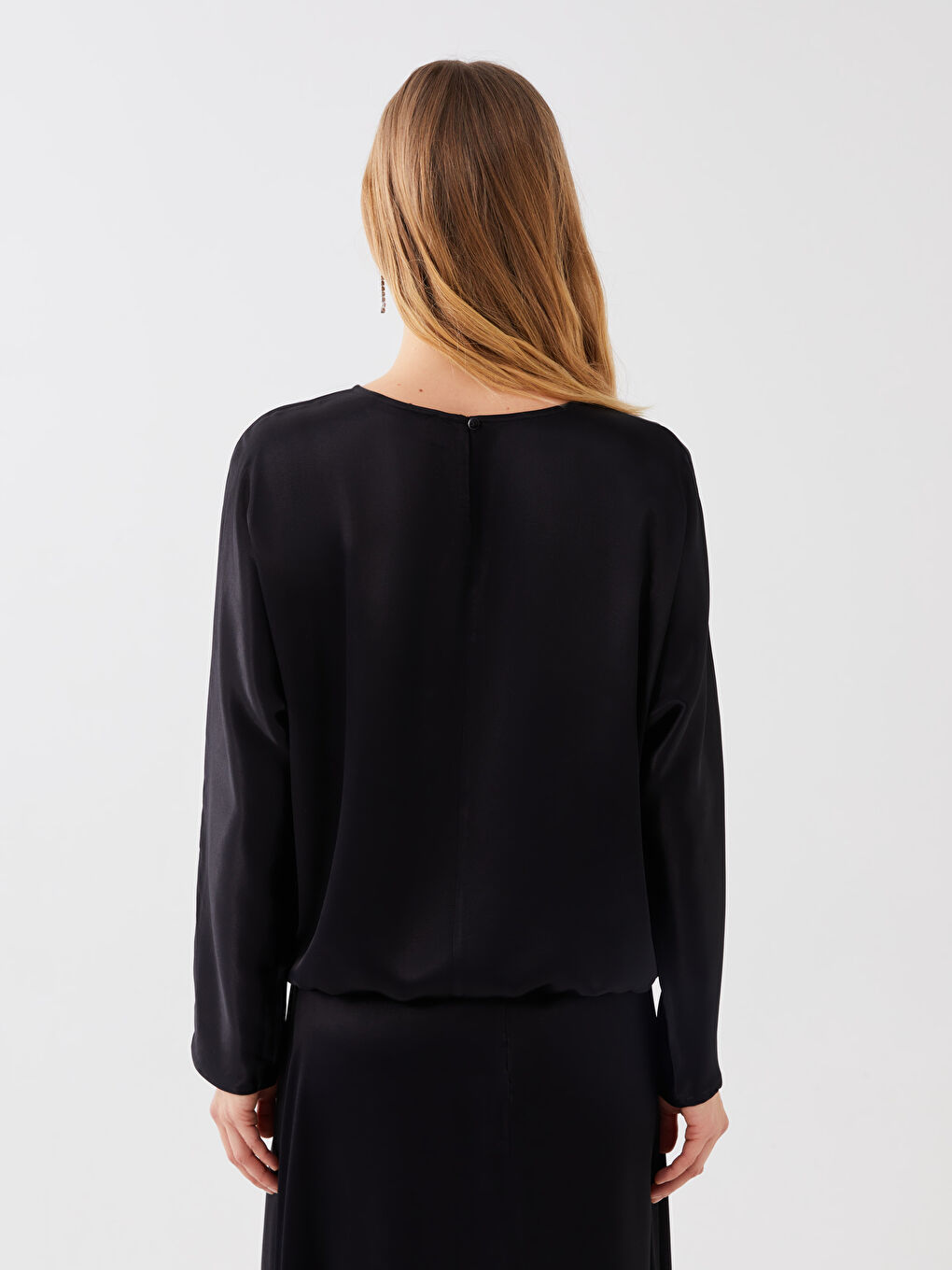 LC Waikiki Women's Crew Neck Straight Long Sleeve Satin Blouse -S3GD36Z8-CVL