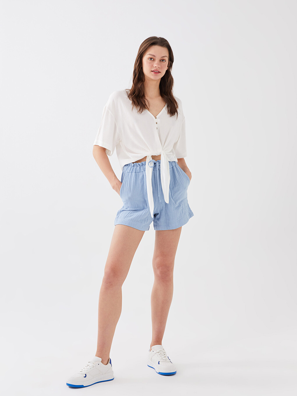 Elastic Waist Comfortable Fit Plain Muslin Women's Shorts-1