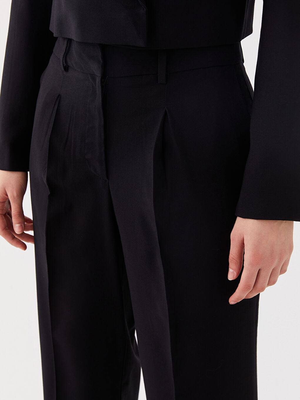 Comfortable Fit Plain Wide Leg Women's Trousers-3