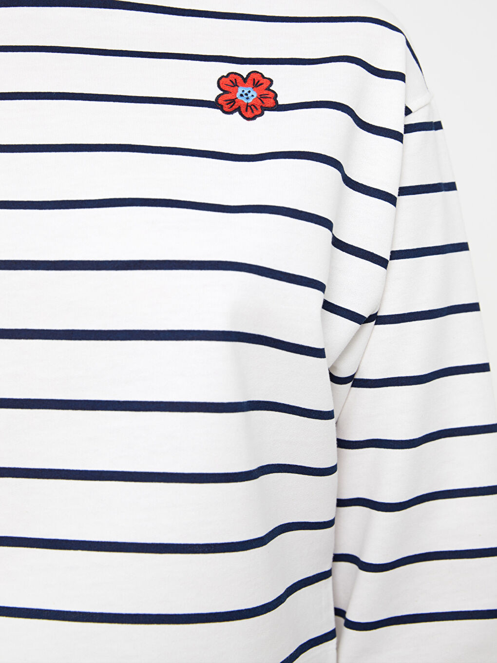 Lacivert Bisiklet Yaka Çizgili Uzun Kollu Kadın Sweatshirt-3