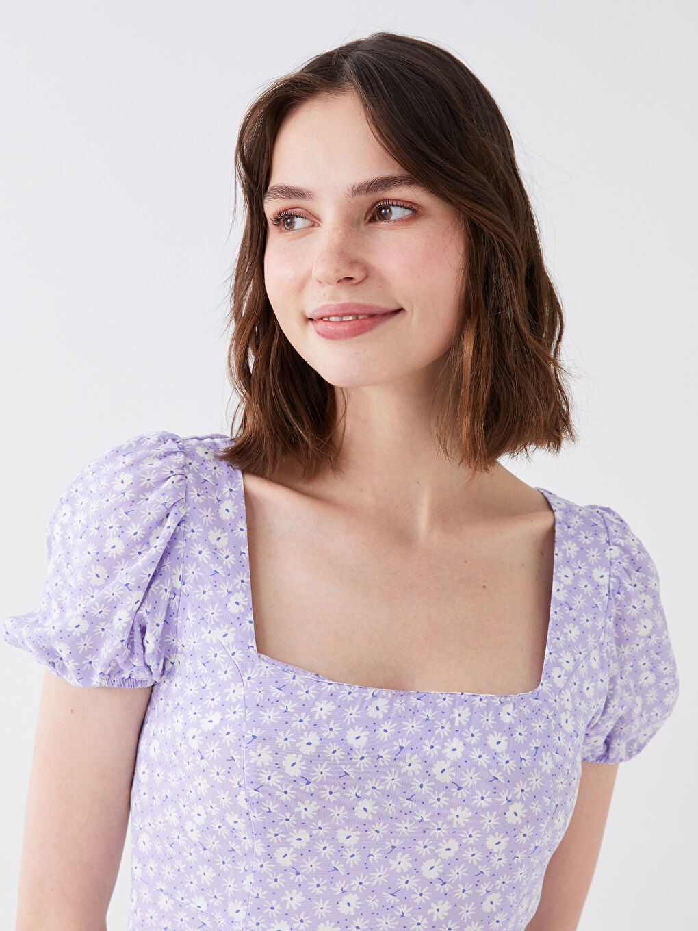 Lila Kare Yaka Çiçekli Kısa Kollu Poplin Kadın Elbise-2