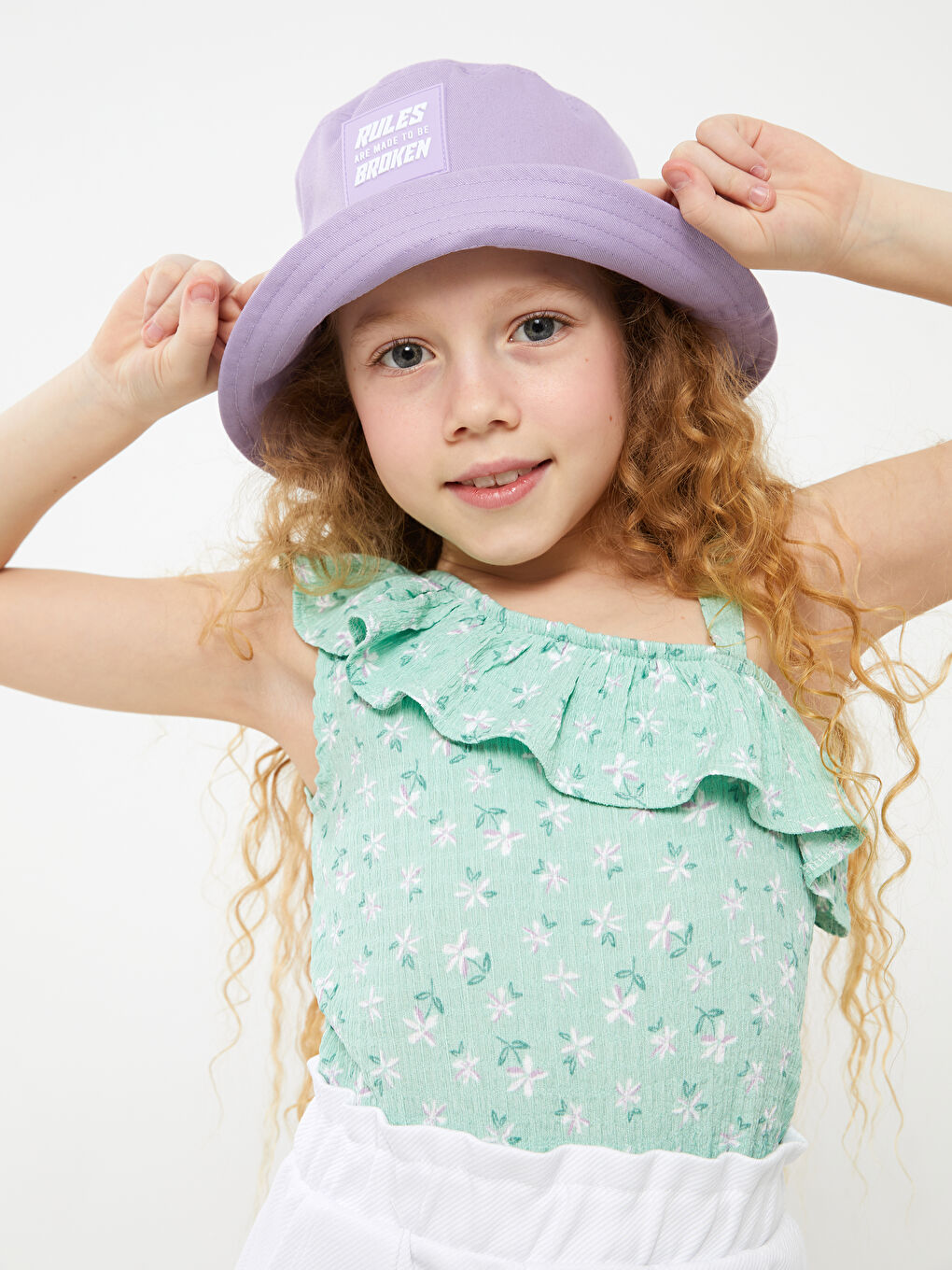 LCW ACCESSORIES Lila Etiket Detaylı Kız Çocuk Bucket Şapka