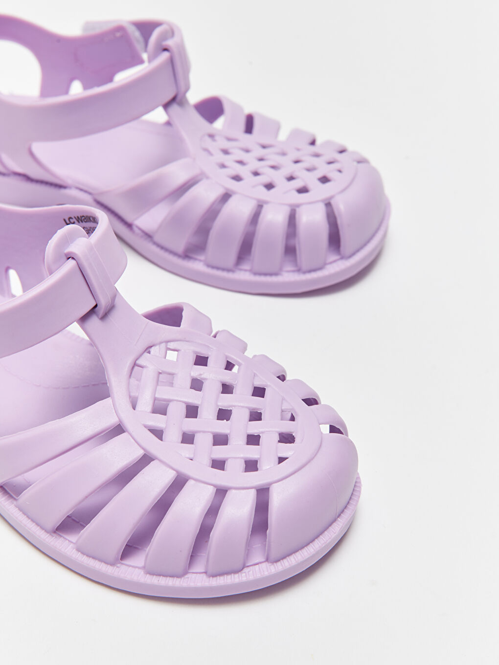 LCW STEPS Velcro Girls' Sandals -S3GH36Z4-FYE