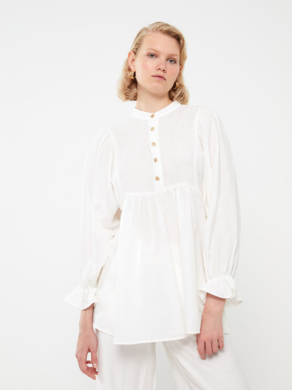 Ekru Hakim Yaka Düz Uzun Kollu Oversize Kadın Tunik-1