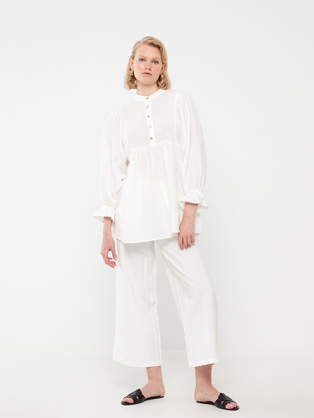 Ekru Hakim Yaka Düz Uzun Kollu Oversize Kadın Tunik-2