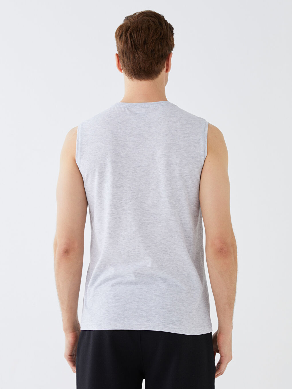 تيشيرت بدون أكمام مطبوع برقبة دائرية جيرسي للرجال-4