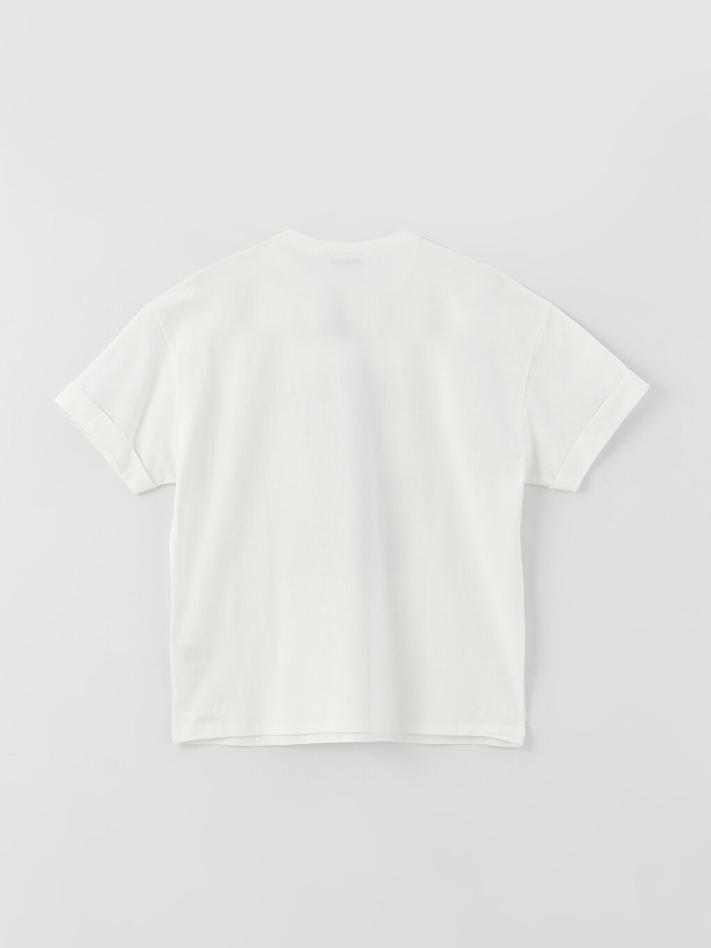 Beyaz Bisiklet Yaka Baskılı Kısa Kollu Oversize Kadın Tişört-6