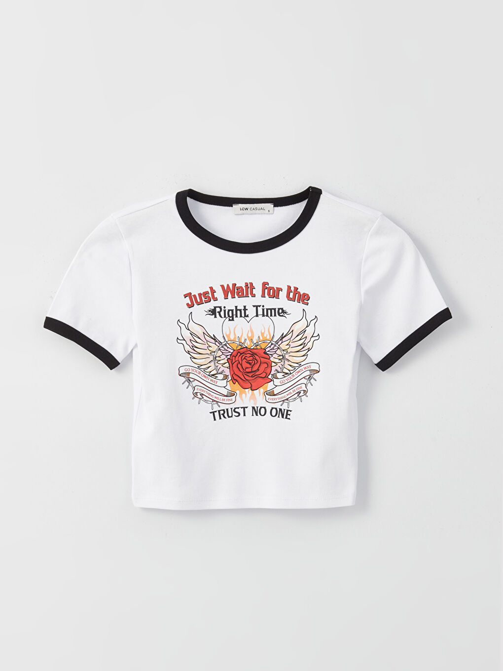 توب قصير مطبوع بياقة دائرية وكم قصير للسيدات-5