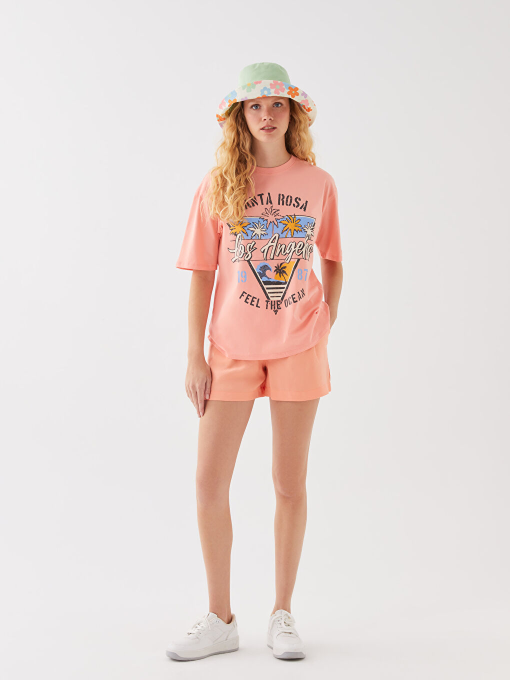 LCW Vision Crew Neck Printed Short Sleeve Oversize Women's T-Shirt -S3GI25Z8-FPC