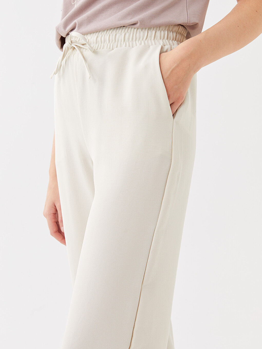 Elastic Waist Comfortable Fit Women's Trousers-3