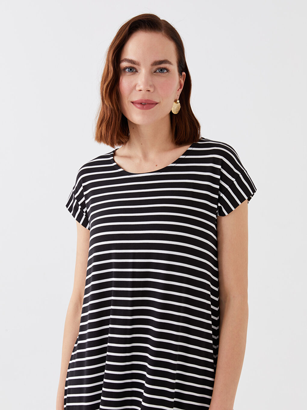 Siyah Bisiklet Yaka Çizgili Kısa Kollu Kadın Elbise-1